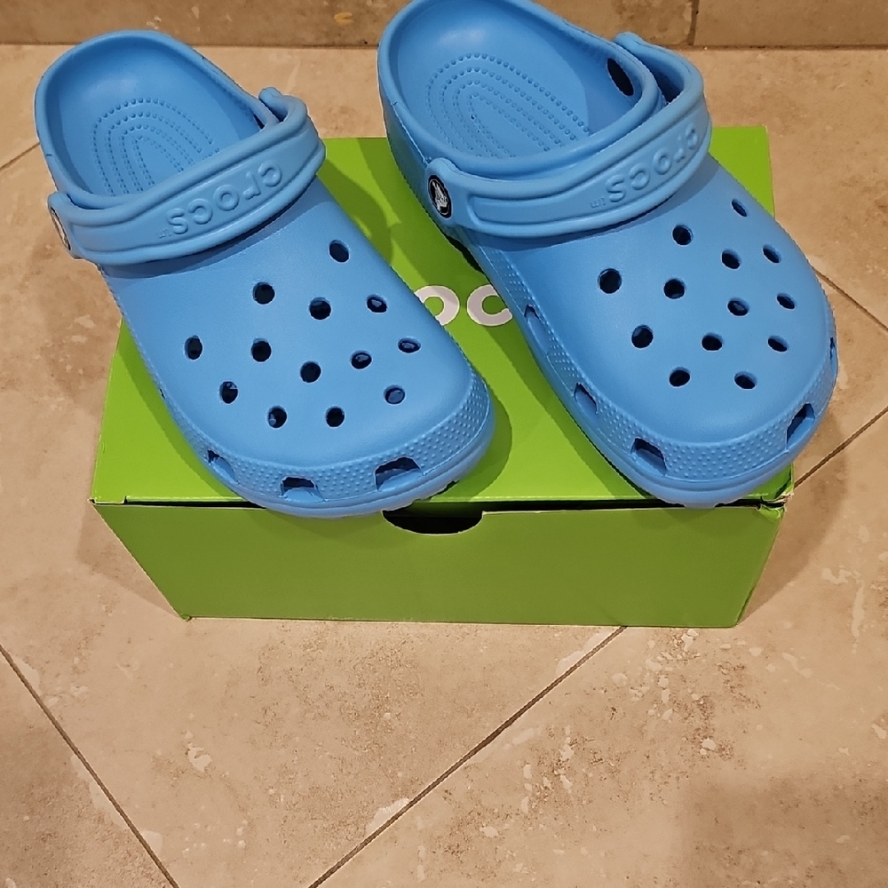 Brand New Big Kids Crocs Size 5